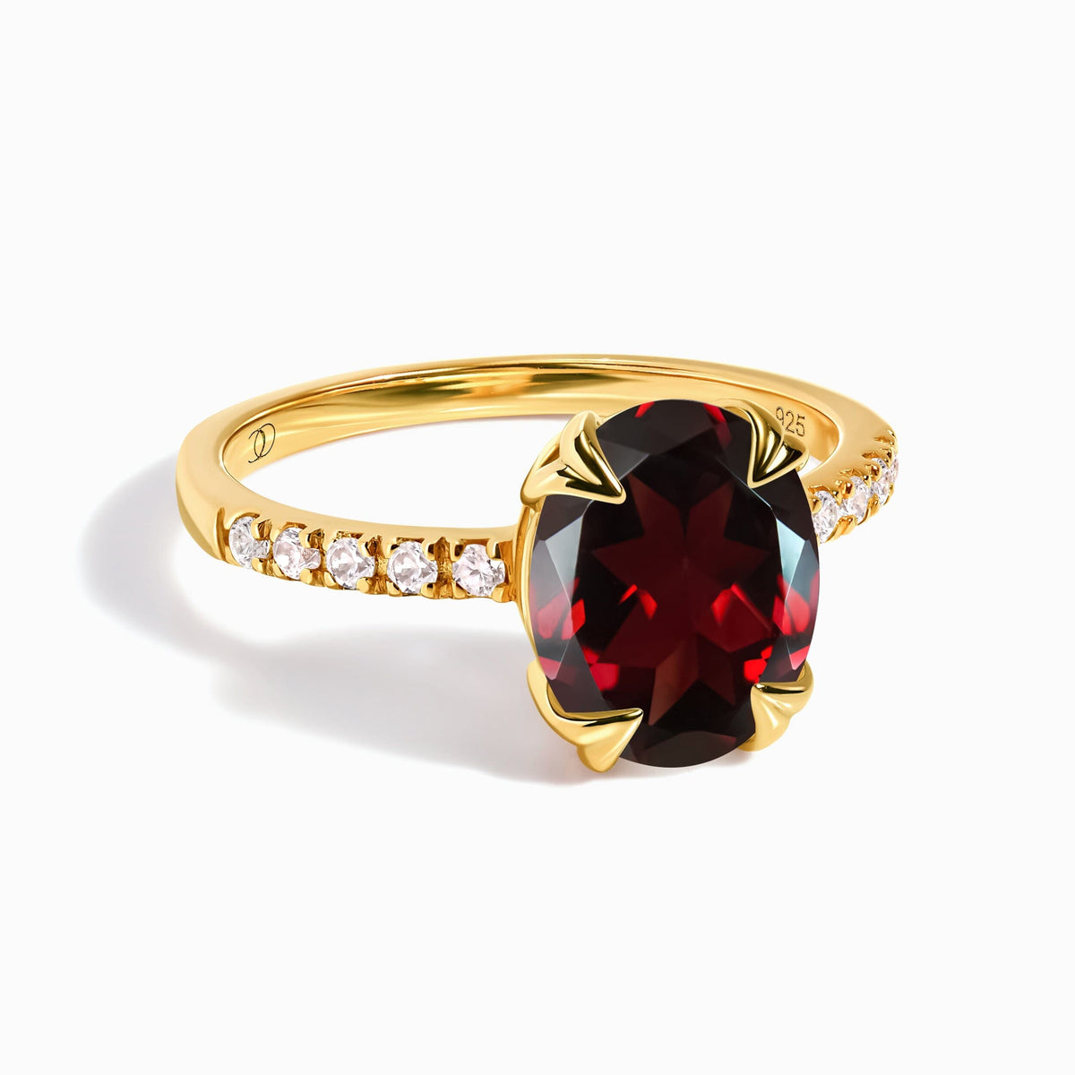 Garnet Ring - Harlow