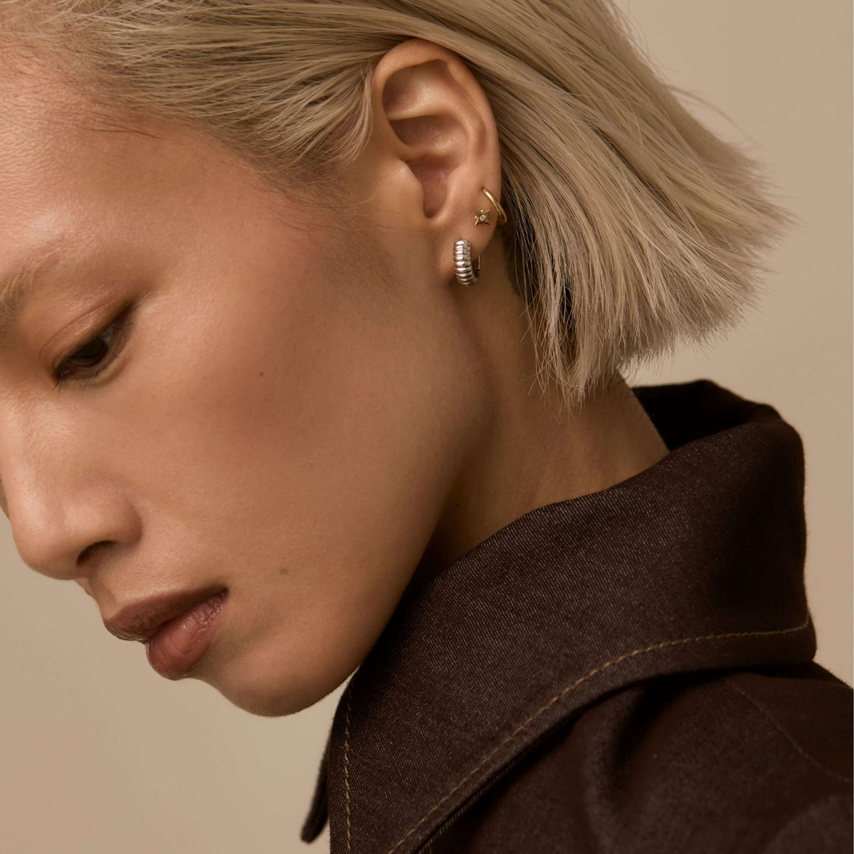Classic Huggie Hoops, 11mm