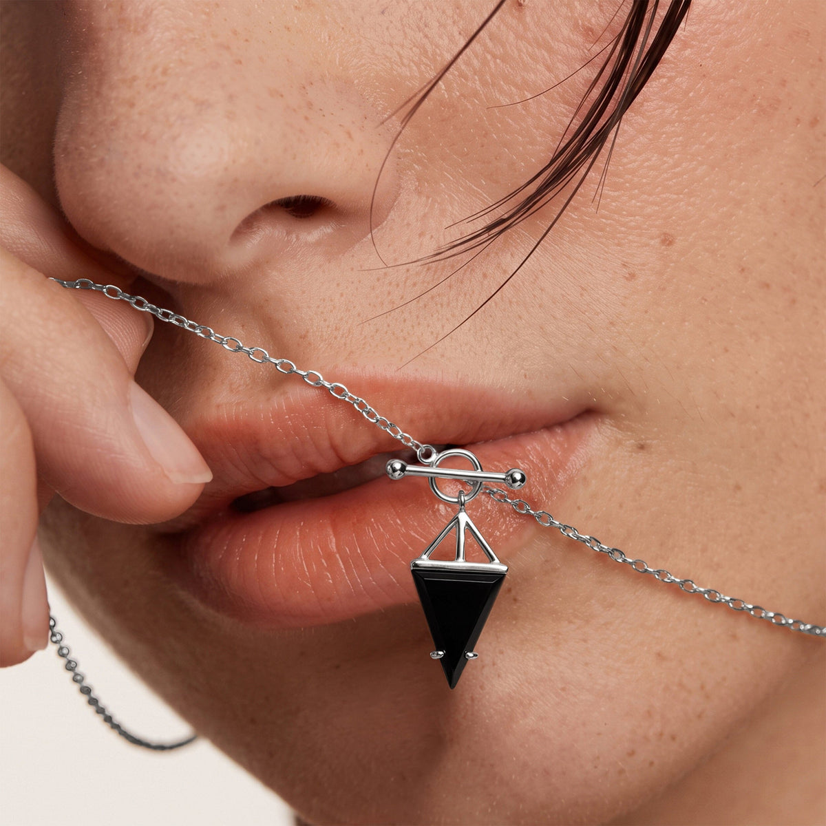 Black Obsidian Necklace - Heroine
