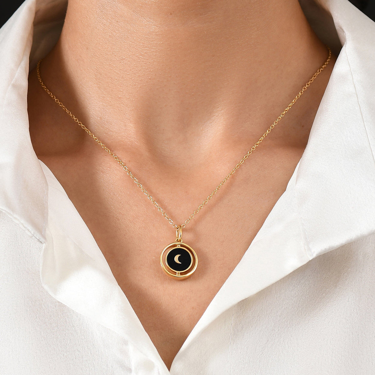 Black Onyx Pearl Necklace - Night & Day