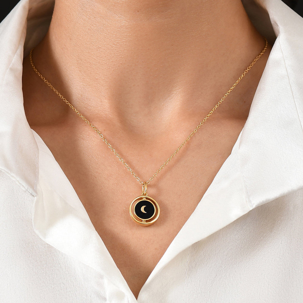 Black Onyx Pearl Necklace - Night & Day
