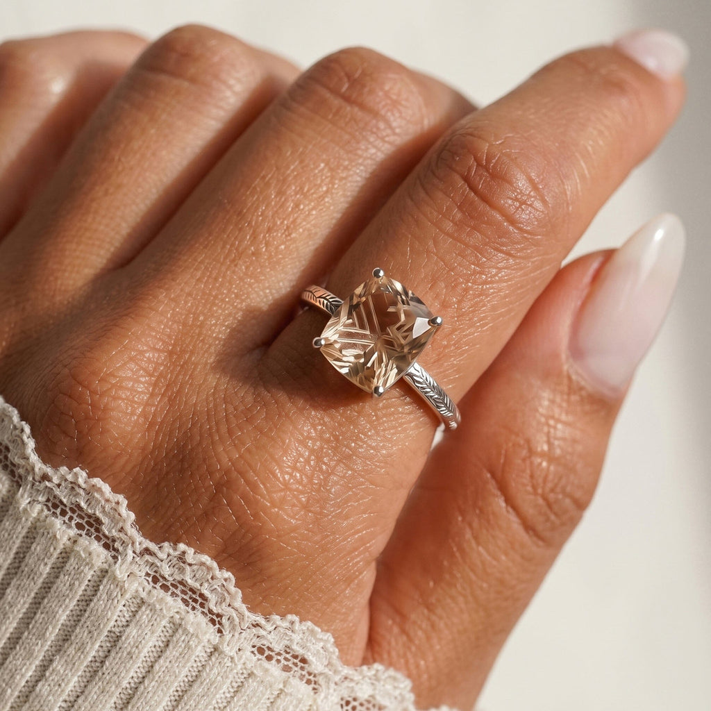 Champagne Quartz Ring - Glyptique