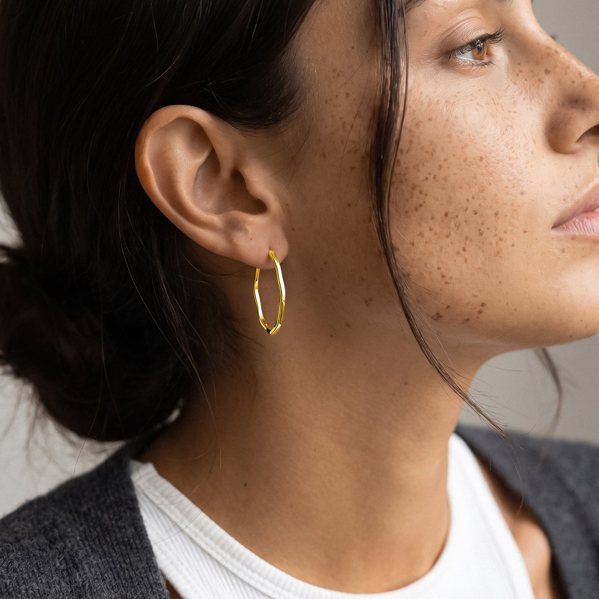 Queen Flow Hoops