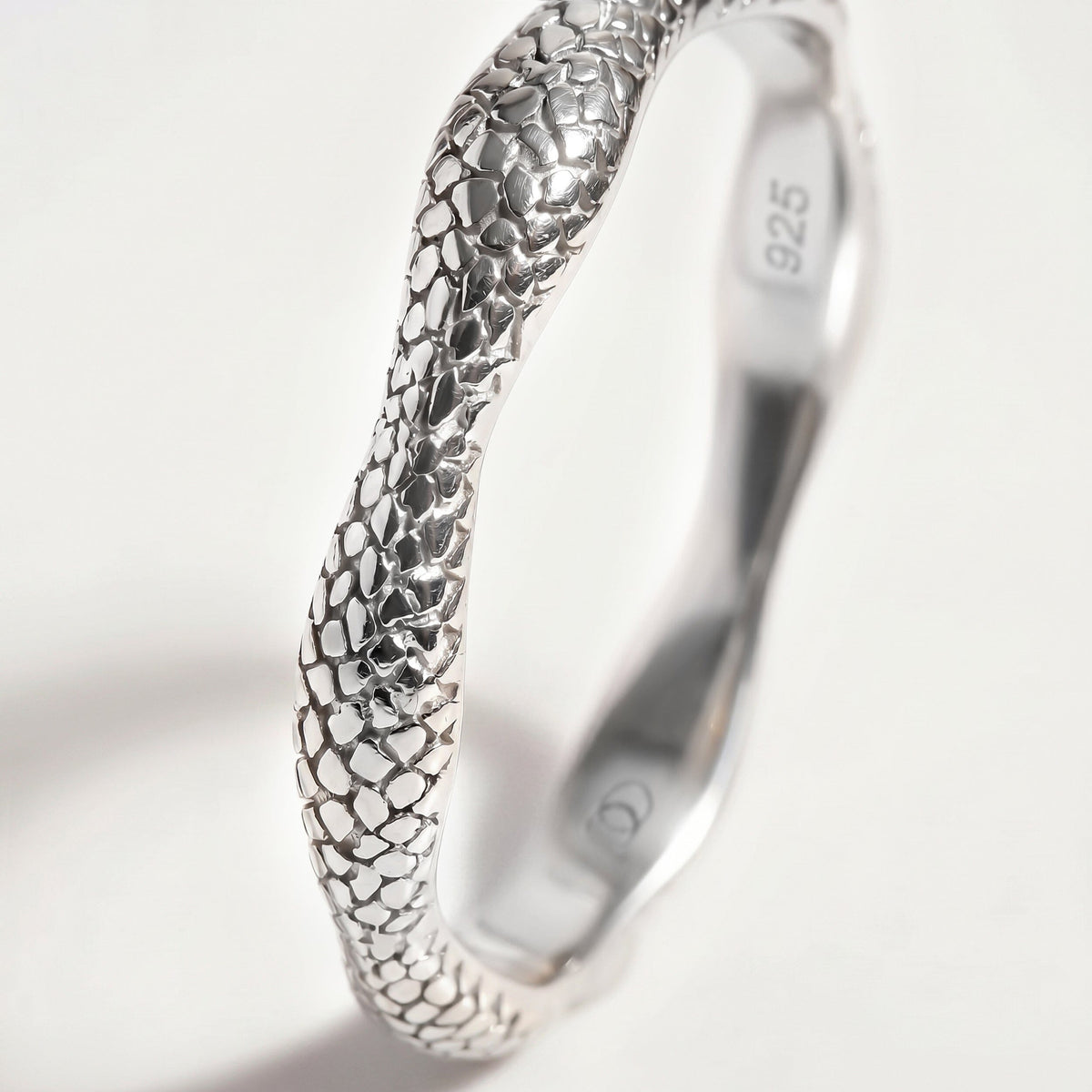 Ring Band - Serpent Magma