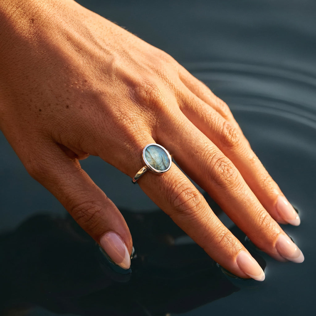 Labradorite Ring - Enfolded