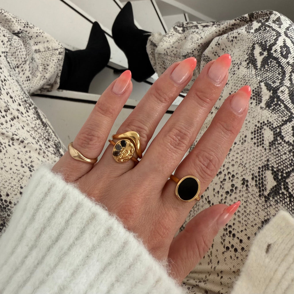 Stackable Ring Band - Dome Wishbone