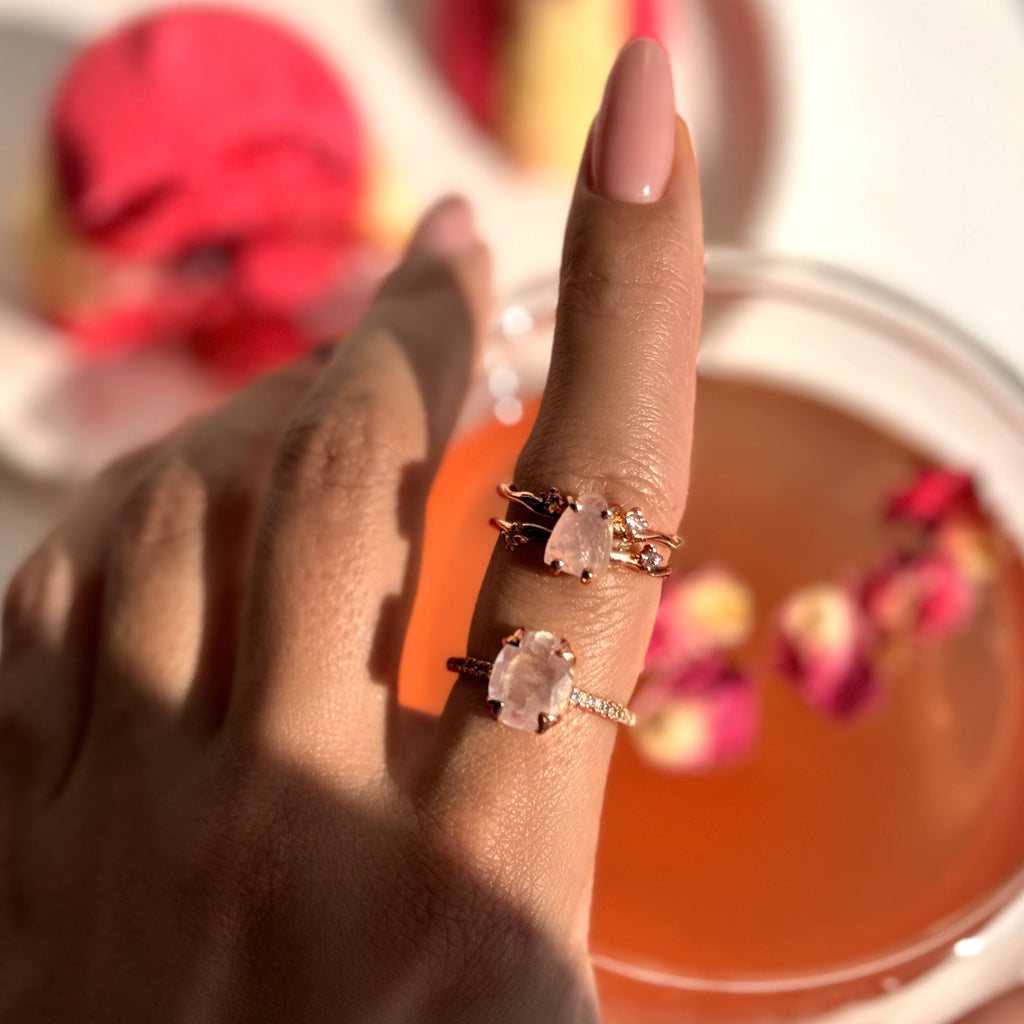 Rose Quartz Ring - Flow