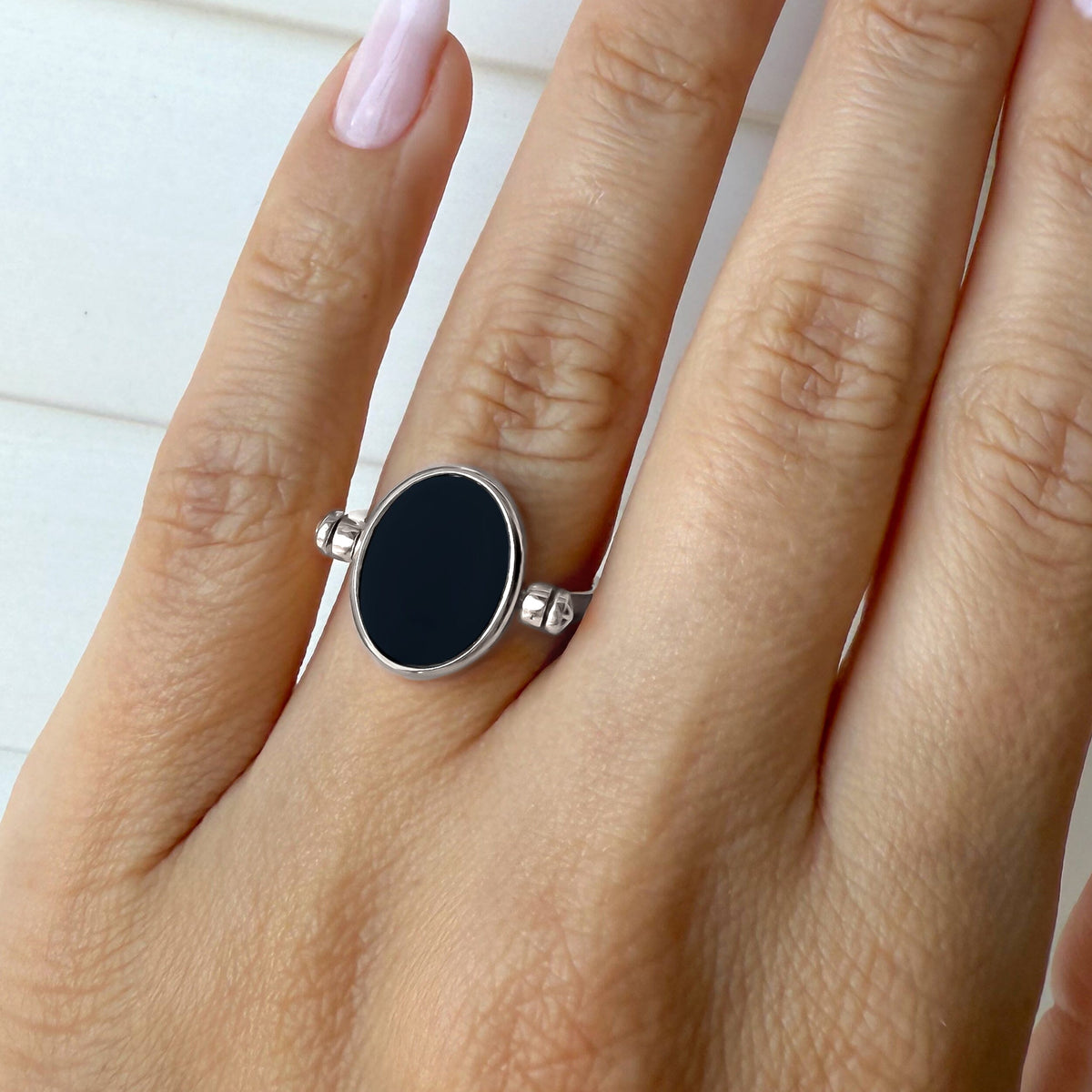 Black Onyx Mother of Pearl Fidget Ring - Spinning Enfolded