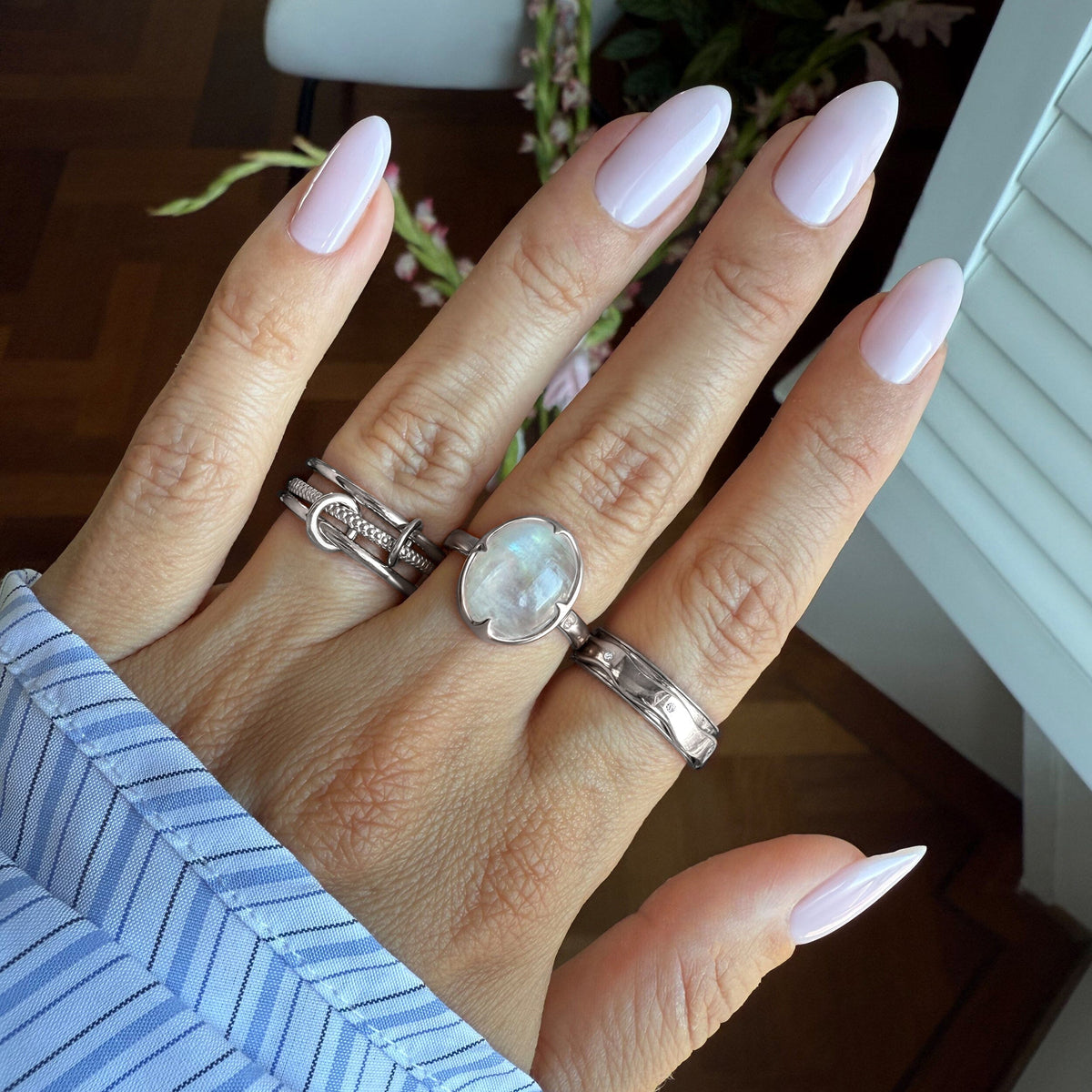 White Zircon Fidget Ring - Spinning Clarity