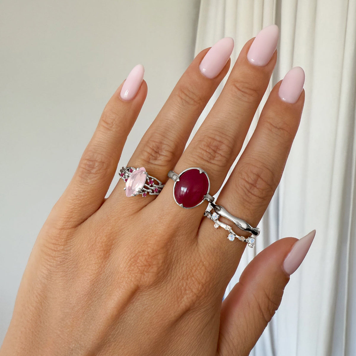 Pink Quartz Cabochon Ring - Aura