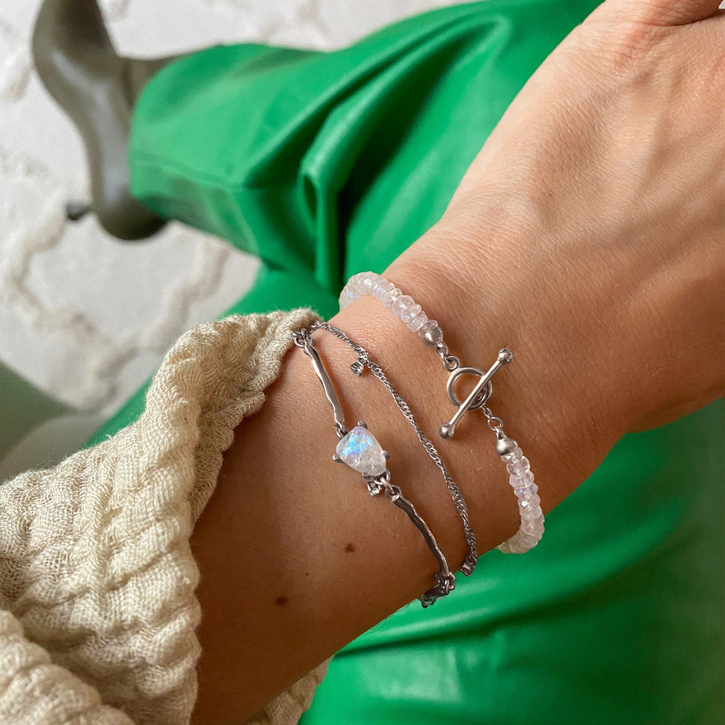 Moonstone Bracelet - Vibrations