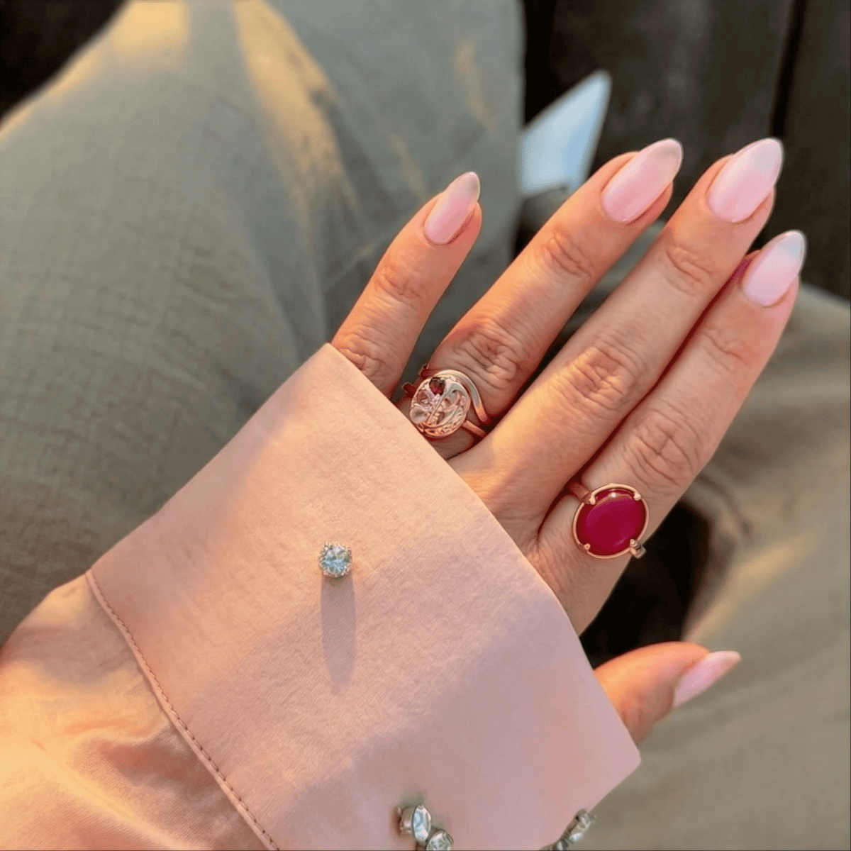 Pink Gradient Ring - Goddess