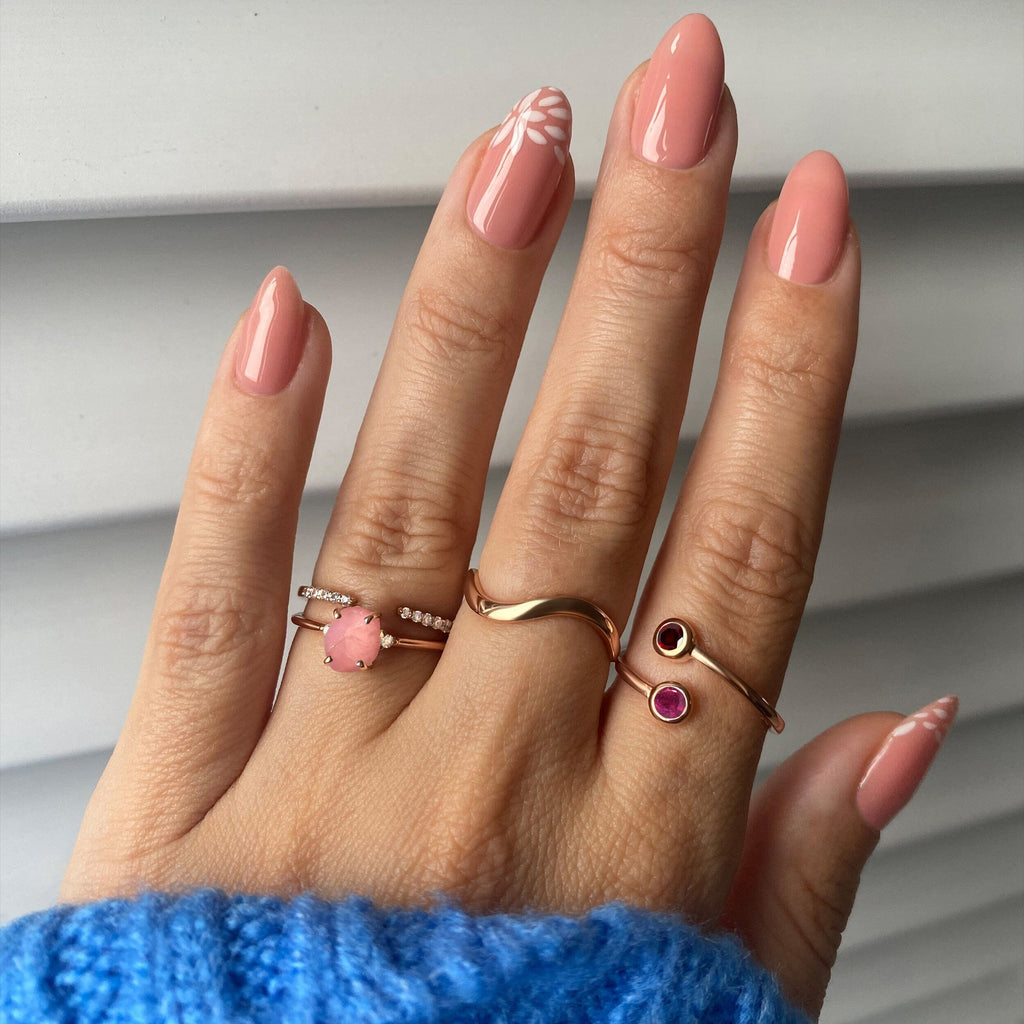 Rose Quartz Ring - Petite Allure