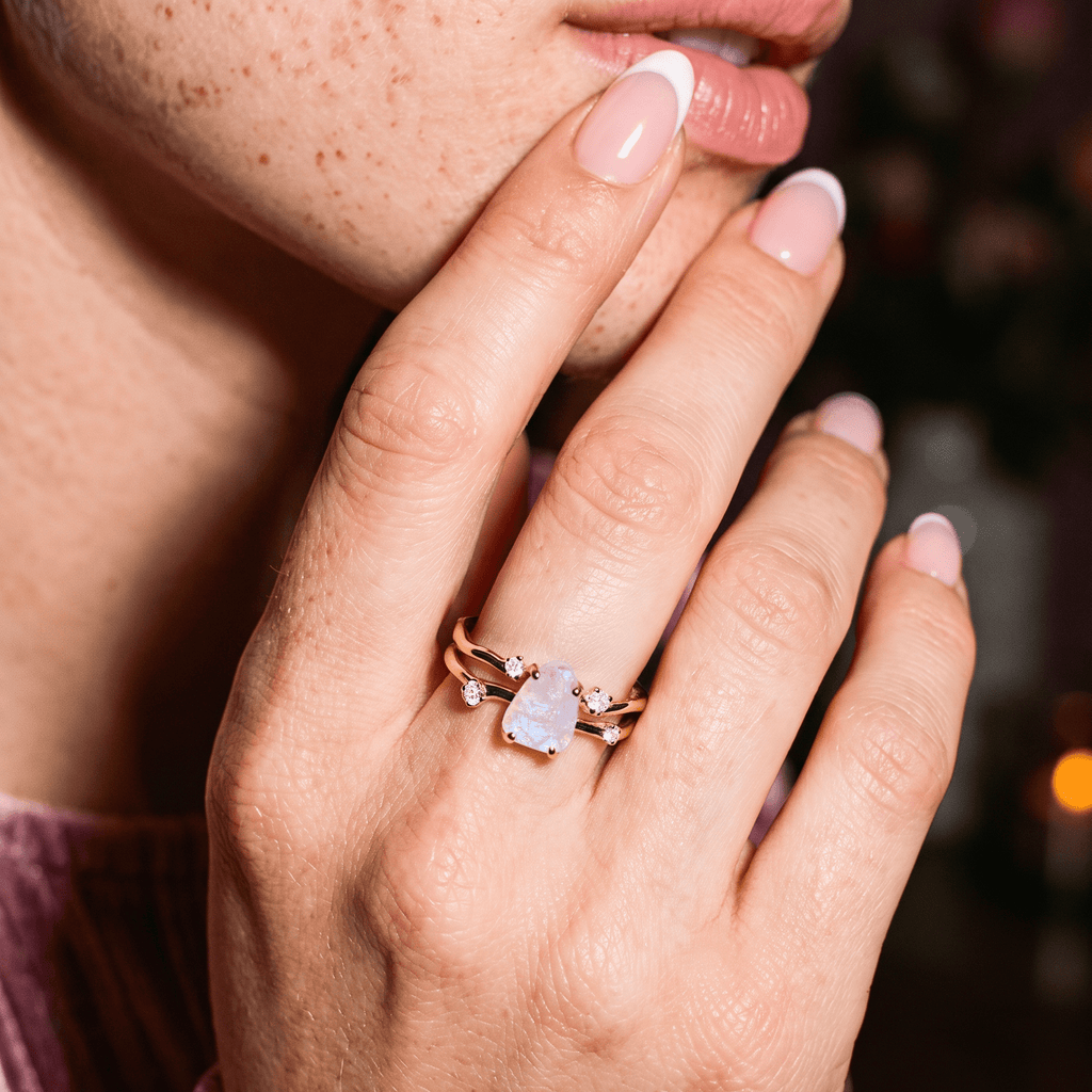 Moonstone Ring - Flow - Solid Gold
