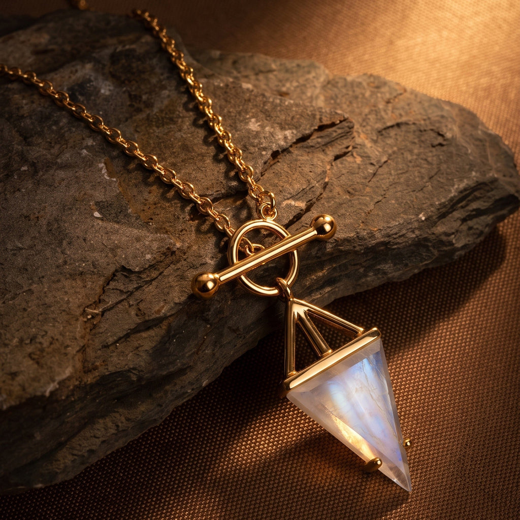 Moonstone Necklace - Heroine