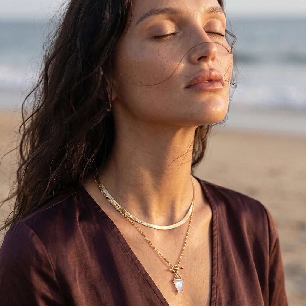 Moonstone Necklace - Heroine