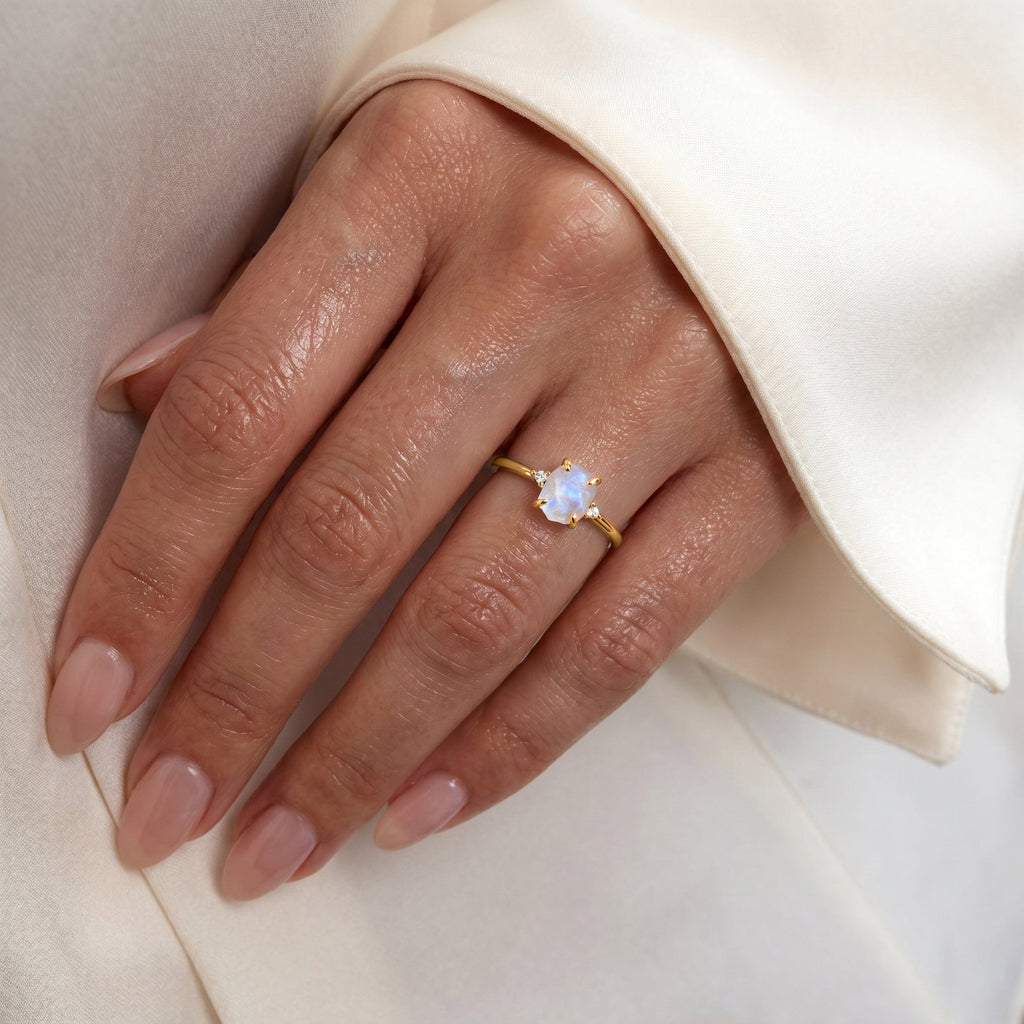 Moonstone Ring - Petite Allure