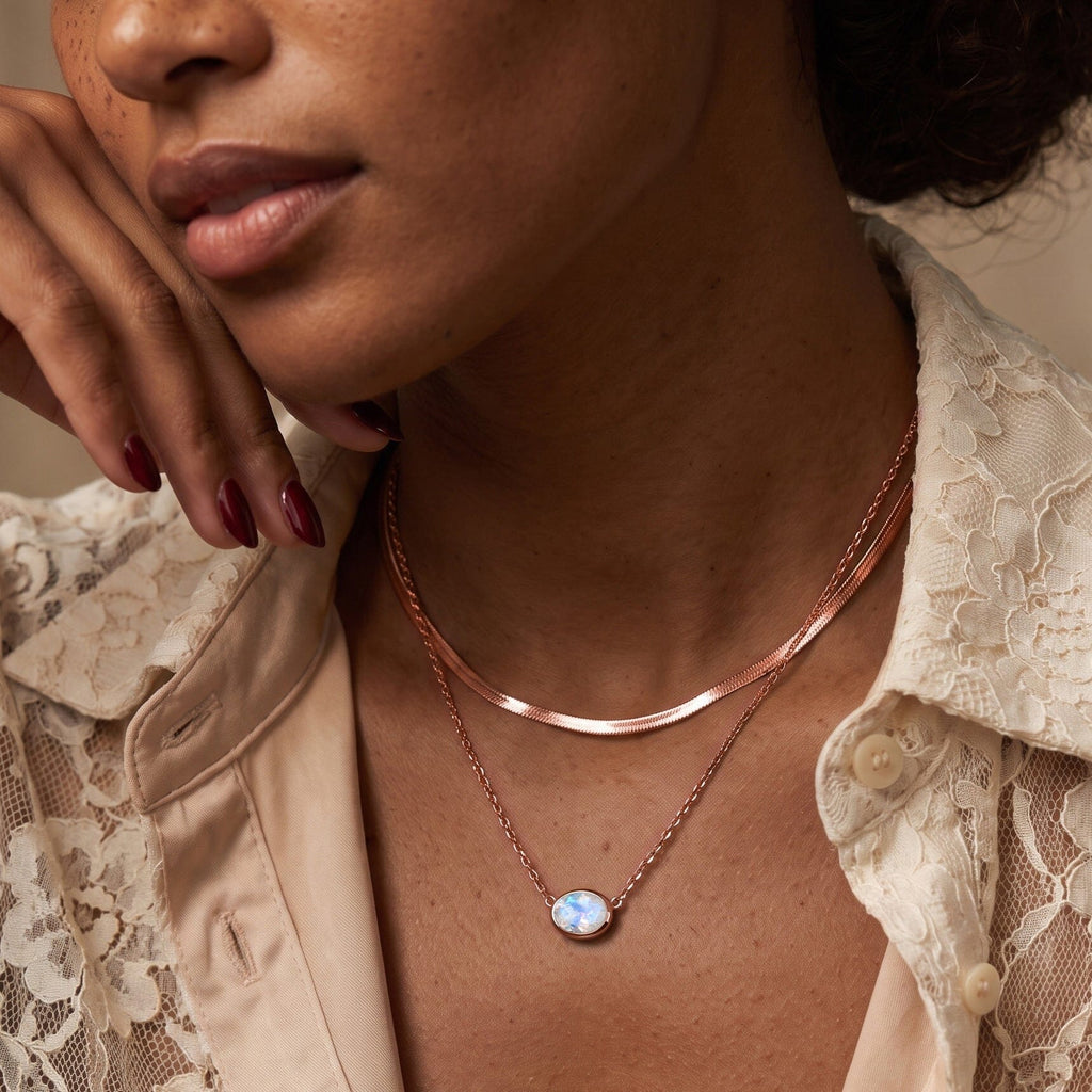 Moonstone Necklace - Skin-Touch