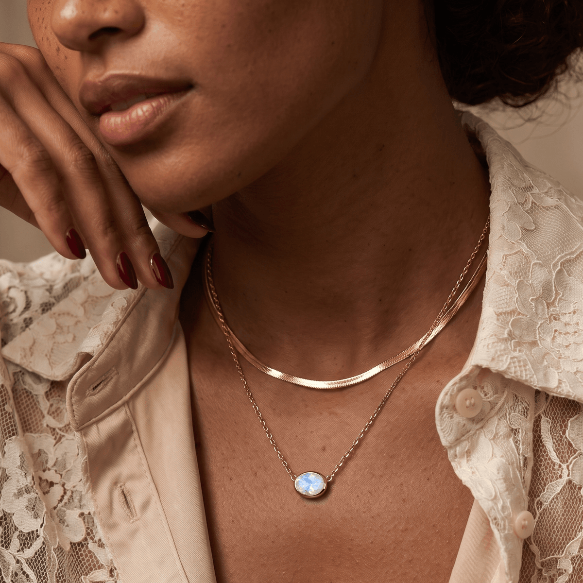 Moonstone Necklace - Skin-Touch