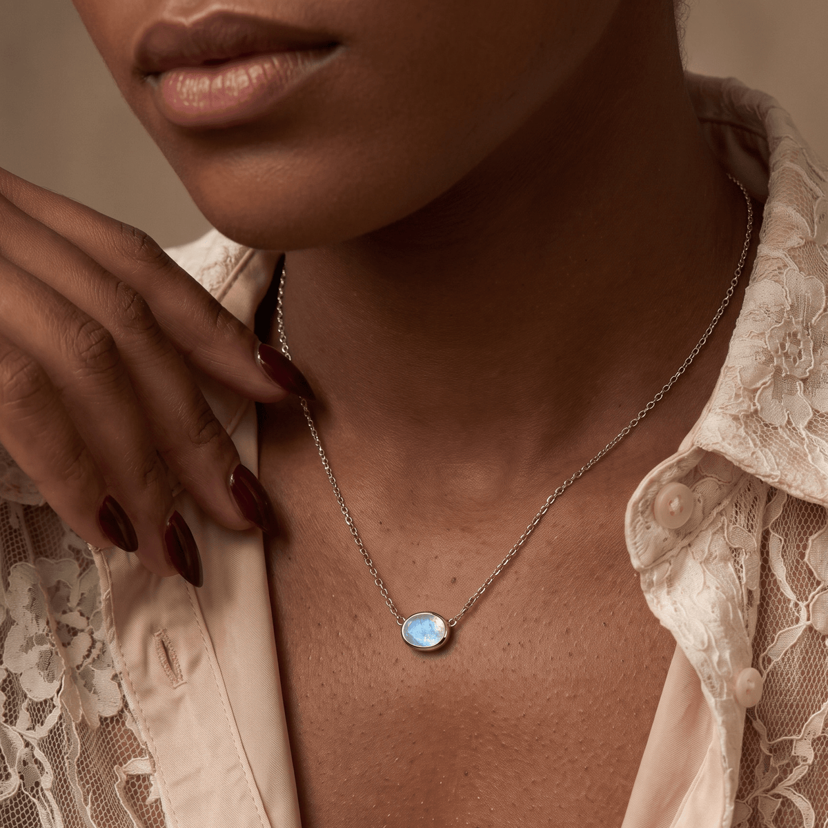 Moonstone Necklace - Skin-Touch