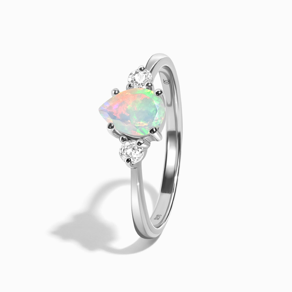 Opal Ring - Lania