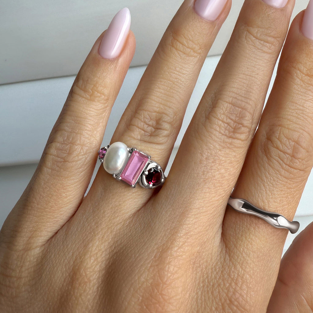 Garnet Pearl Treasure & Magma Rings