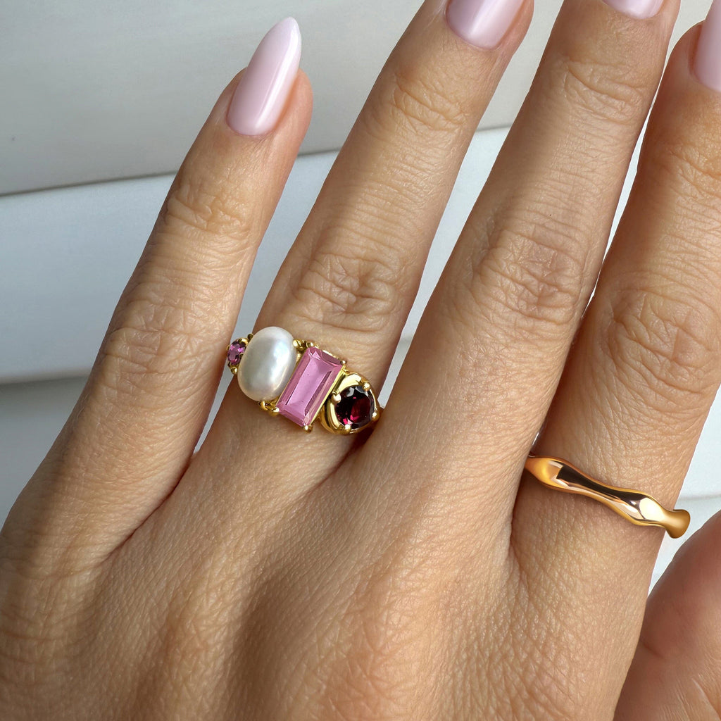 Garnet Pearl Treasure & Magma Rings