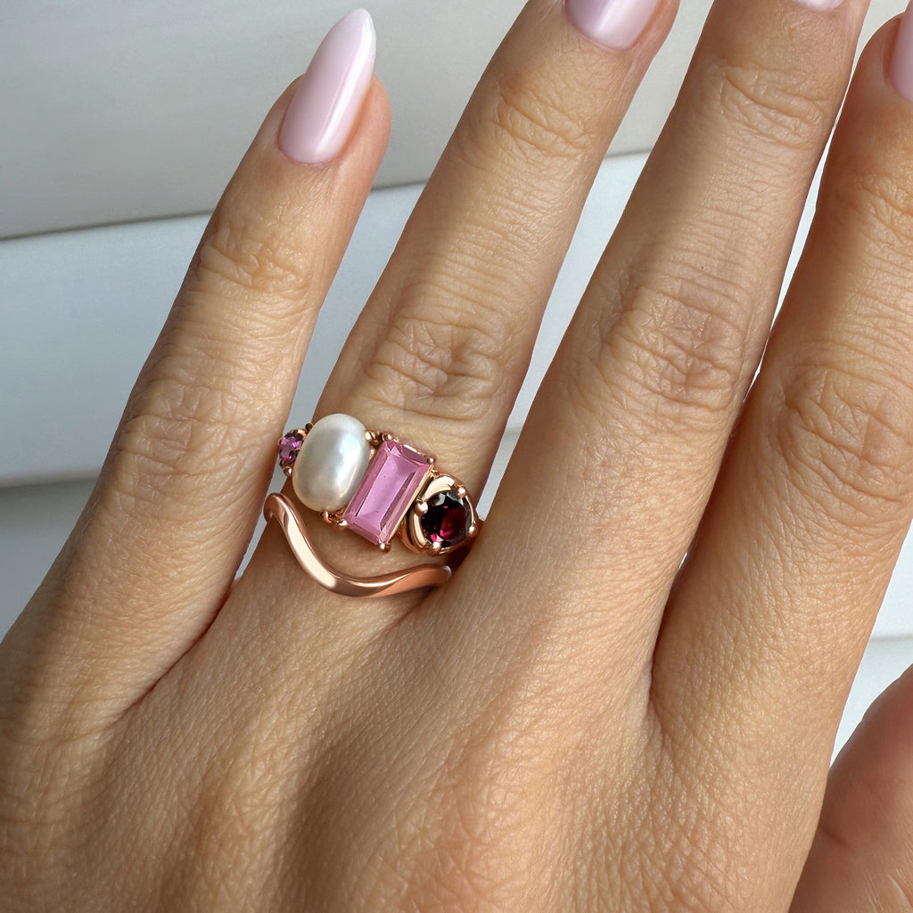 Rhodolite Garnet Treasure Ring & Waves Band