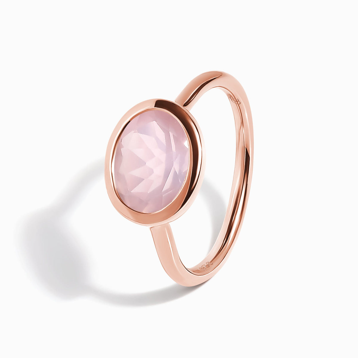 Rose Quartz Ring - Skin-Touch