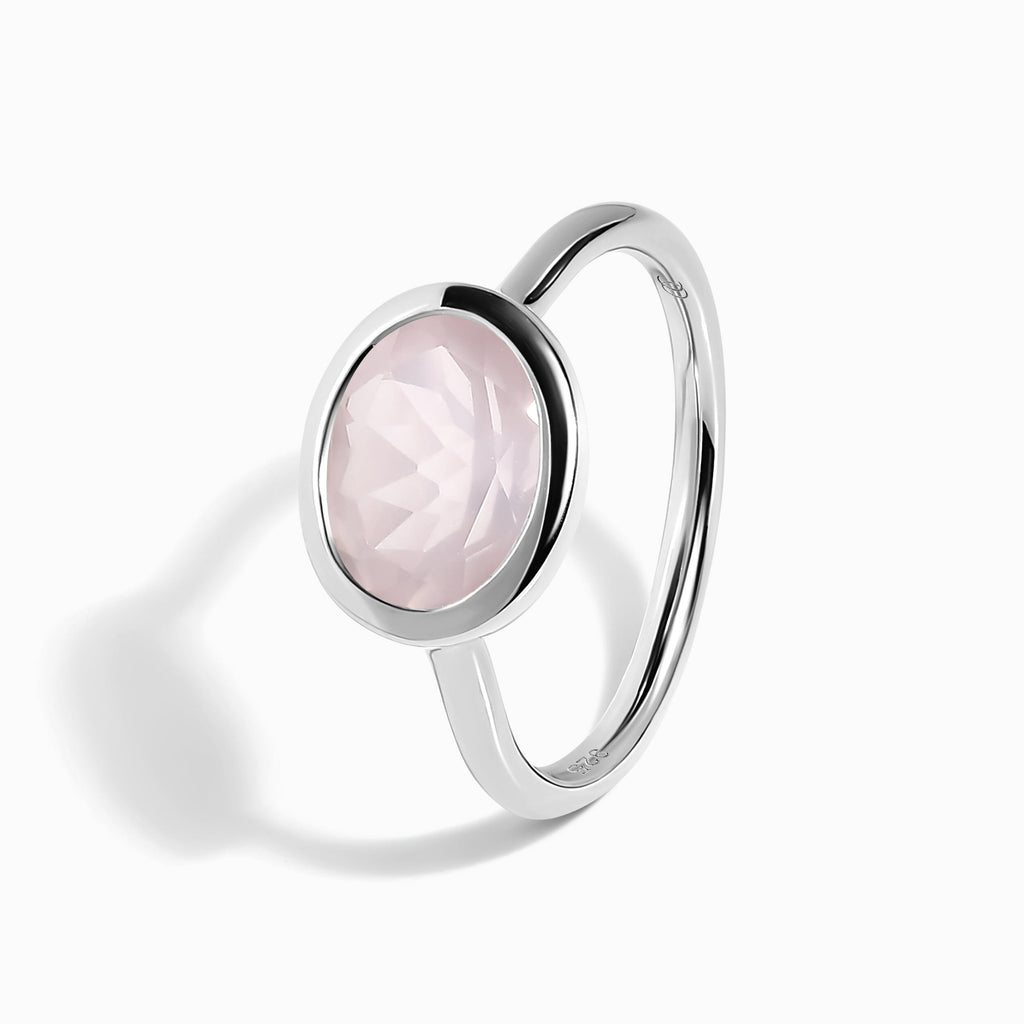 Rose Quartz Ring - Skin-Touch