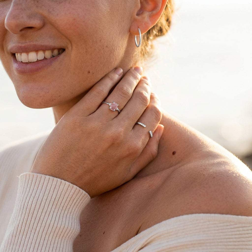 Rose Quartz Ring - Petite Allure