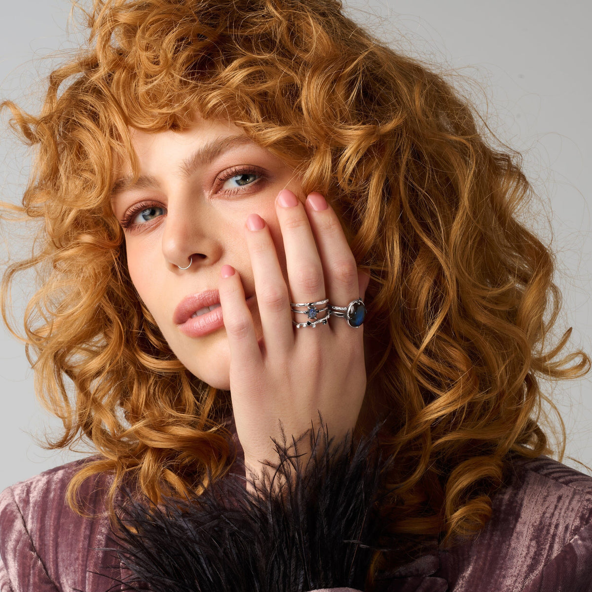 Black Onyx Ring - Stardust Band