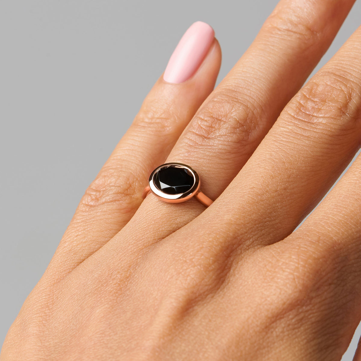 Black Obsidian Ring - Skin-Touch