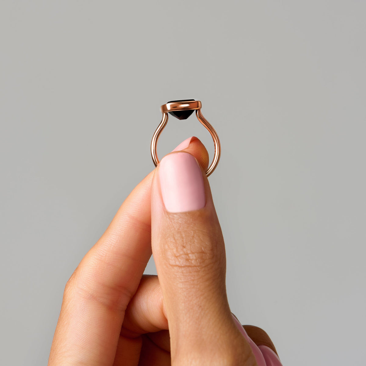 Black Obsidian Ring - Skin-Touch