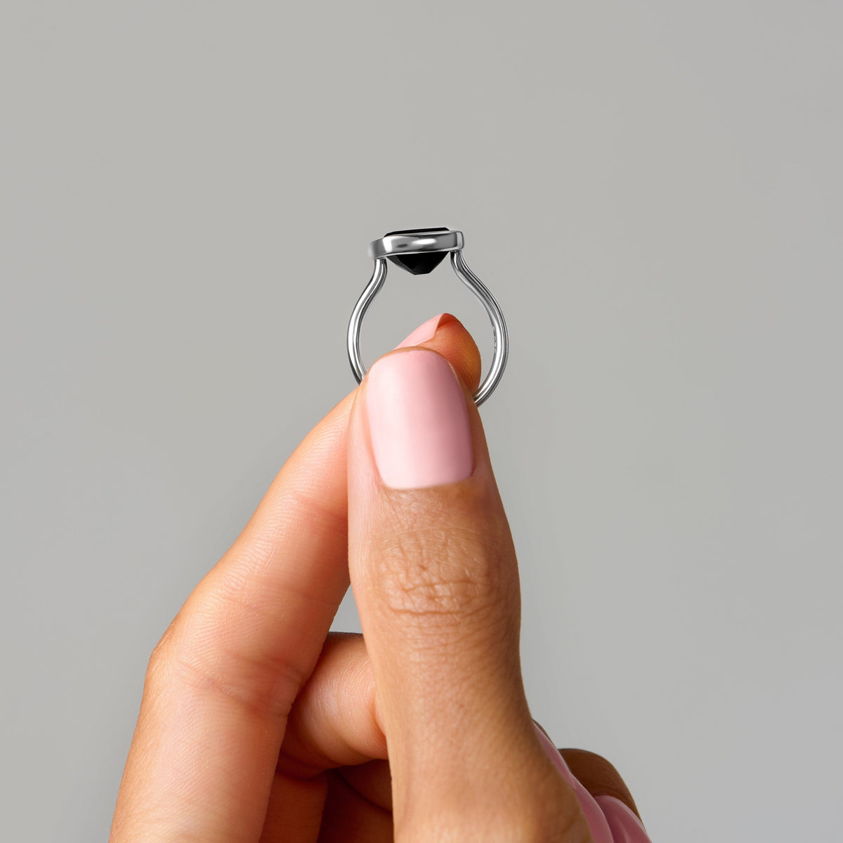 Black Obsidian Ring - Skin-Touch