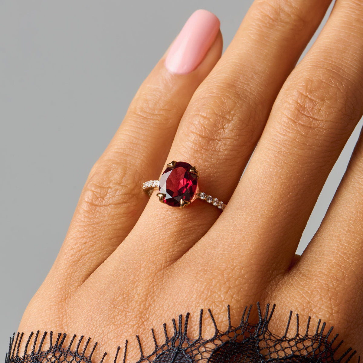 Garnet Ring - Harlow