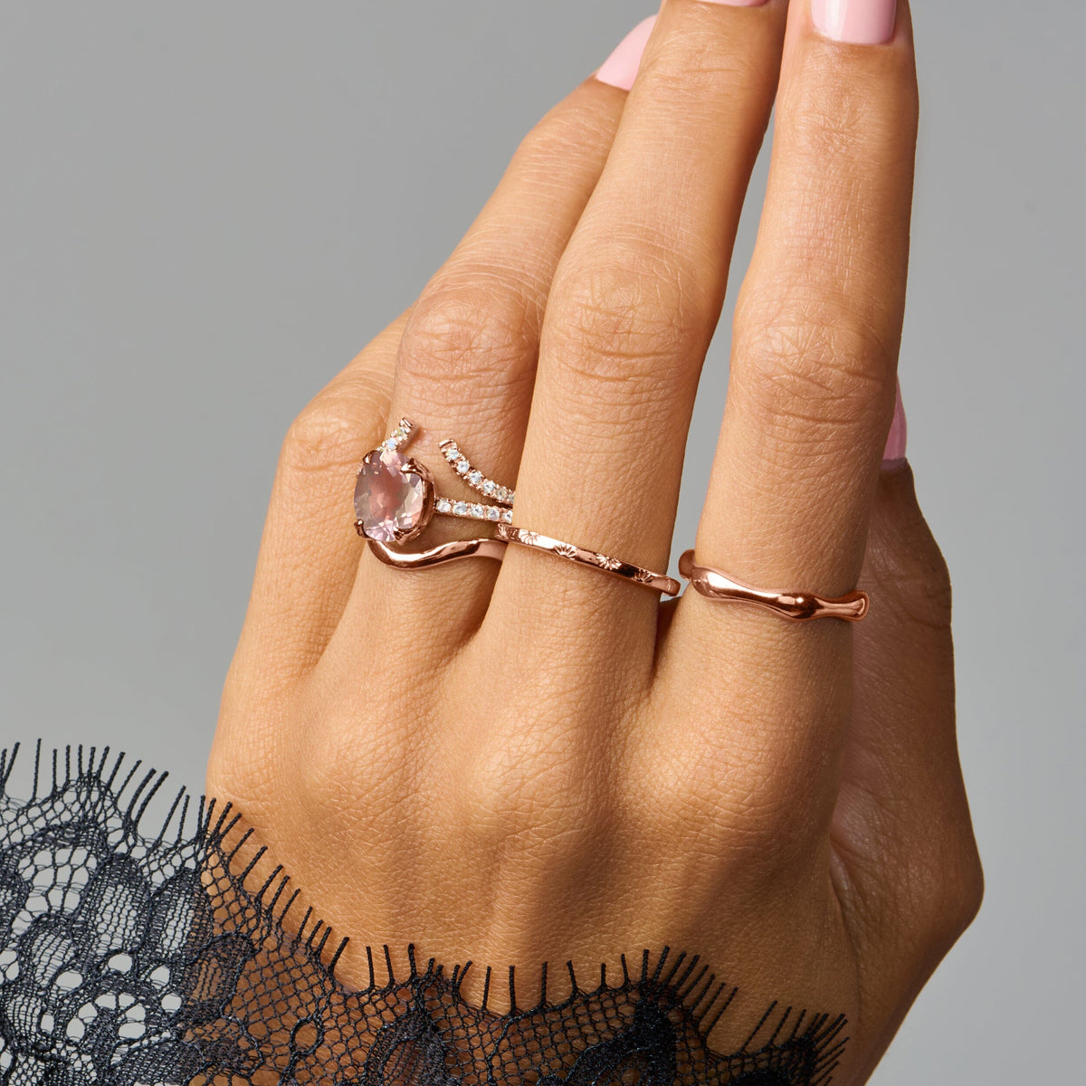 Rose Quartz Ring - Harlow