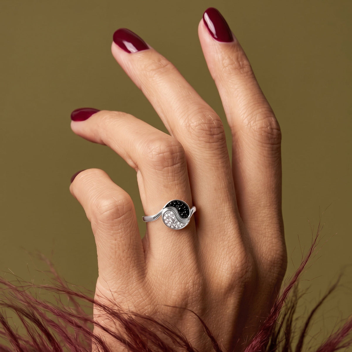 Black Spinel White Zircon Ring - Yin Yang