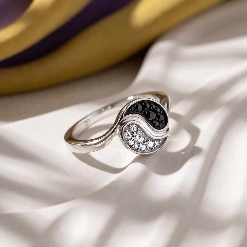 Black Spinel Lab Diamond Ring - Yin Yang