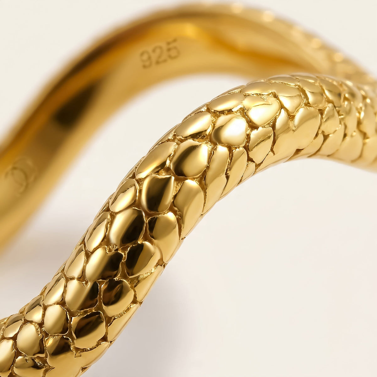 Ring Band - Serpent Waves