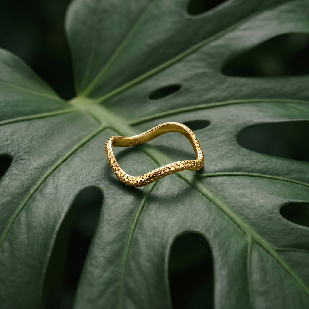 Ring Band - Serpent Waves