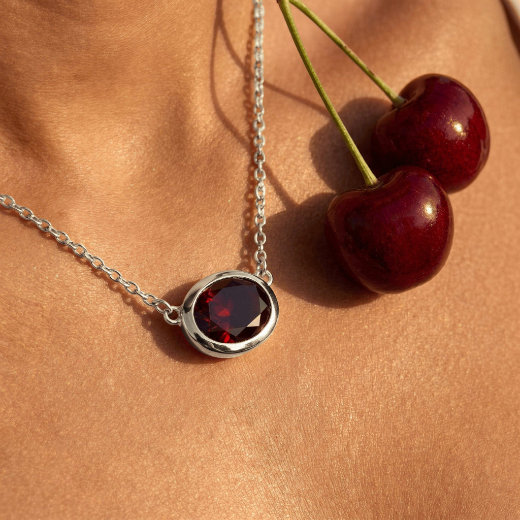 Garnet Necklace - Skin-Touch